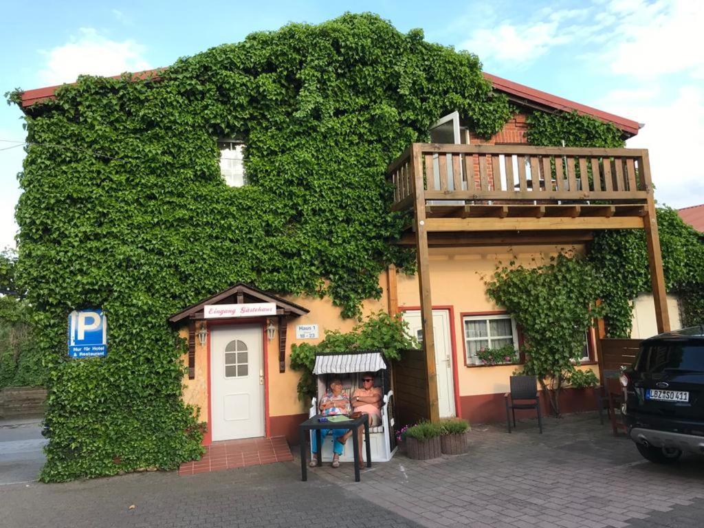 Ferienwohnungen Direkt An Der Elde Lübz Esterno foto